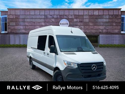 2025 Mercedes-Benz Sprinter 2500 High Roof