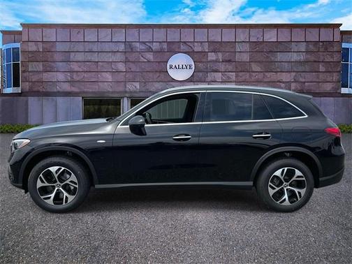 2025 Mercedes-Benz GLC 350e Base 4MATIC