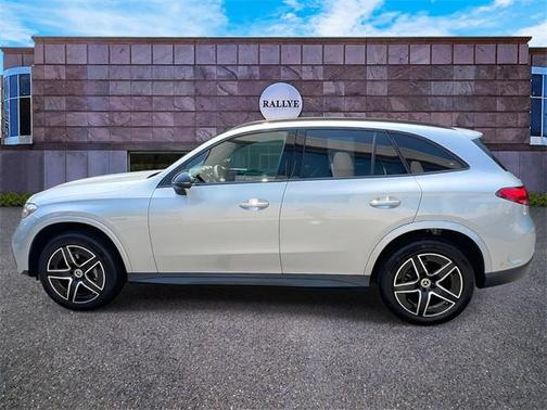 2025 Mercedes-Benz GLC 300 Base 4MATIC
