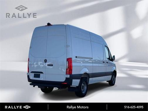 2025 Mercedes-Benz Sprinter 3500 144 WB Standard Roof Cargo