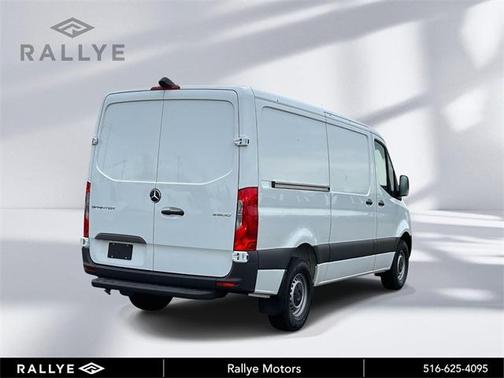 2026 Mercedes-Benz Sprinter 2500 Standard Roof