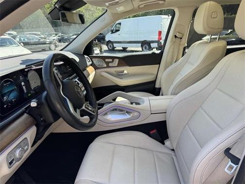 2022 Mercedes-Benz GLS 450 4MATIC