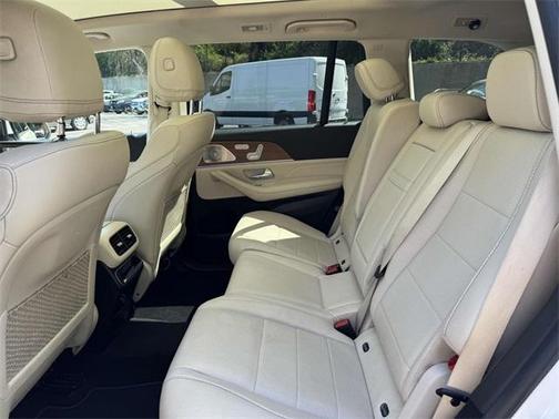2022 Mercedes-Benz GLS 450 4MATIC