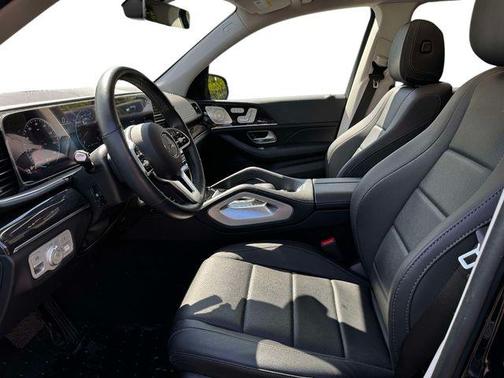 Black 2023 Mercedes-Benz GLS 450 4MATIC