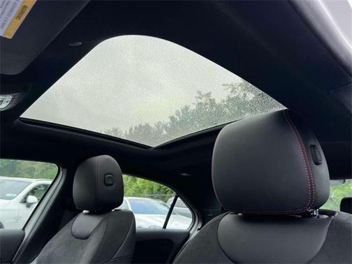 2022 Mercedes-Benz A-Class A 220 4MATIC