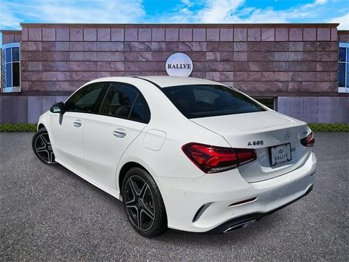 2022 Mercedes-Benz A-Class A 220 4MATIC