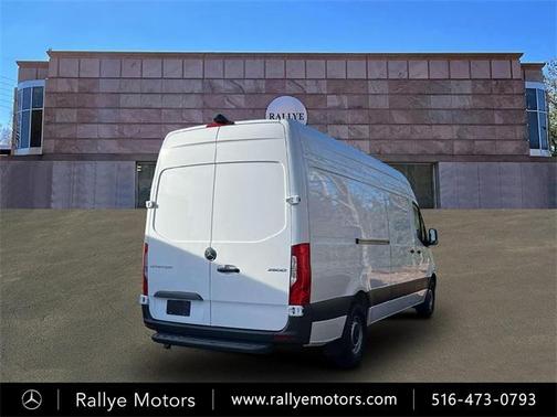 2025 Mercedes-Benz Sprinter 2500 High Roof