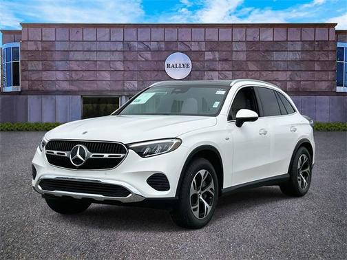 2025 Mercedes-Benz GLC 350e Base 4MATIC
