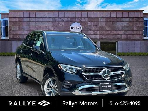 2023 Mercedes-Benz GLC 300 Base 4MATIC