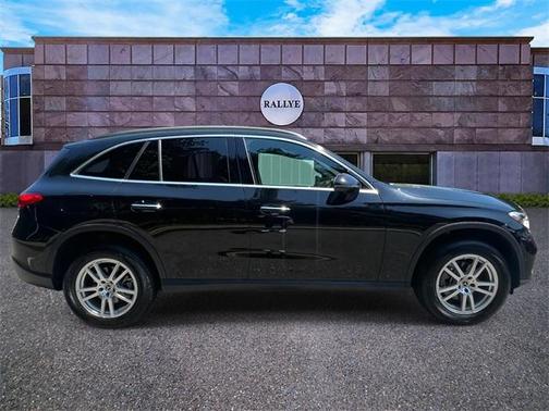 2023 Mercedes-Benz GLC 300 Base 4MATIC
