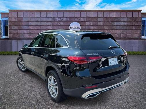 2023 Mercedes-Benz GLC 300 Base 4MATIC