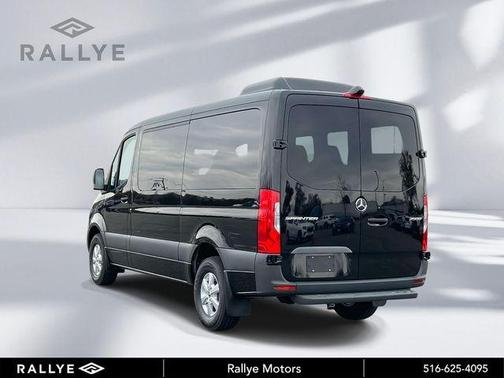 2026 Mercedes-Benz Sprinter 2500 144 WB Standard Roof Passenger