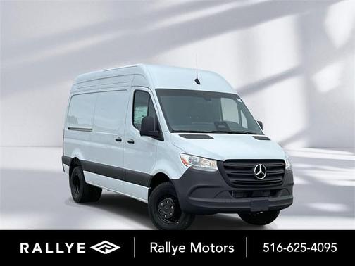 2025 Mercedes-Benz Sprinter 3500 144 WB Standard Roof Cargo