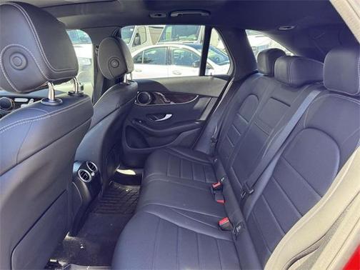 2022 Mercedes-Benz GLC 300 Base 4MATIC