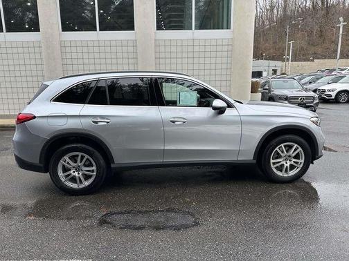 2023 Mercedes-Benz GLC 300 Base 4MATIC
