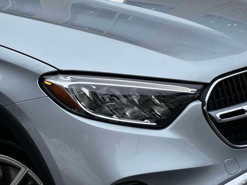 2023 Mercedes-Benz GLC 300 Base 4MATIC