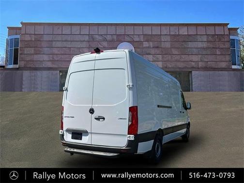 2025 Mercedes-Benz Sprinter 2500 High Roof