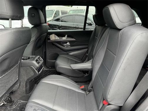 2022 Mercedes-Benz GLS 450 4MATIC