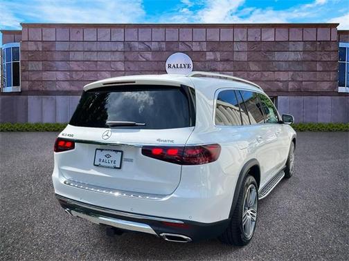 2025 Mercedes-Benz GLS 450 4MATIC