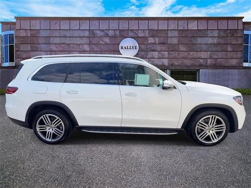 2025 Mercedes-Benz GLS 450 4MATIC