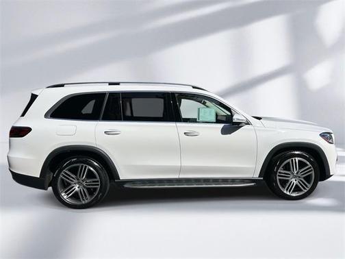 2022 Mercedes-Benz GLS 450 4MATIC