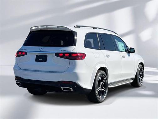 2025 Mercedes-Benz GLS 450 4MATIC