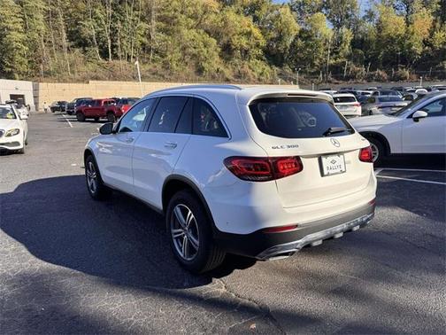 2022 Mercedes-Benz GLC 300 Base 4MATIC