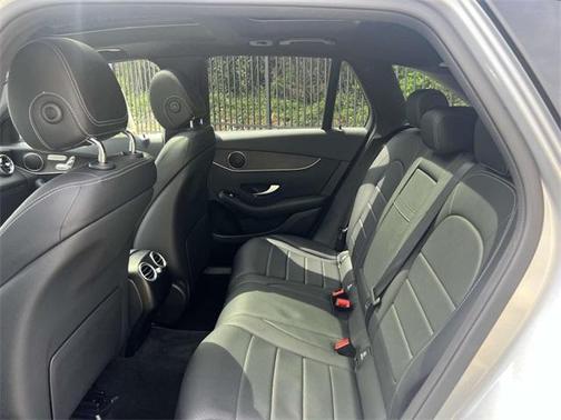 2021 Mercedes-Benz GLC 300 Base 4MATIC