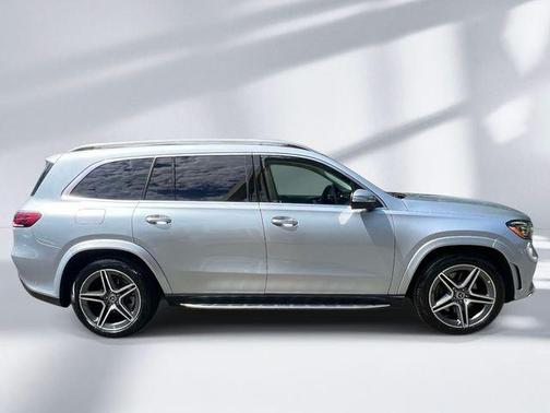 Cirrus Silver Metallic 2023 Mercedes-Benz GLS 580 Base 4MATIC