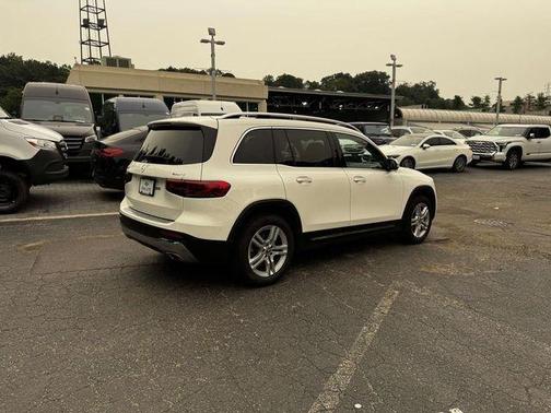 White 2023 Mercedes-Benz GLB 250 Base 4MATIC
