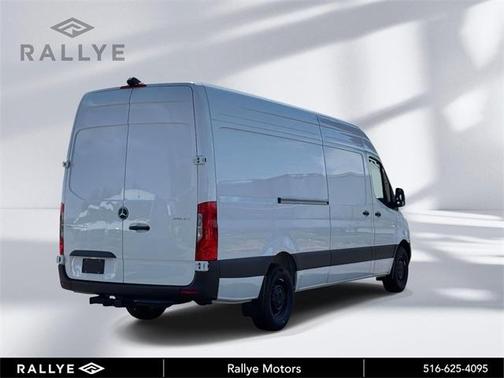 2025 Mercedes-Benz Sprinter 2500 High Roof
