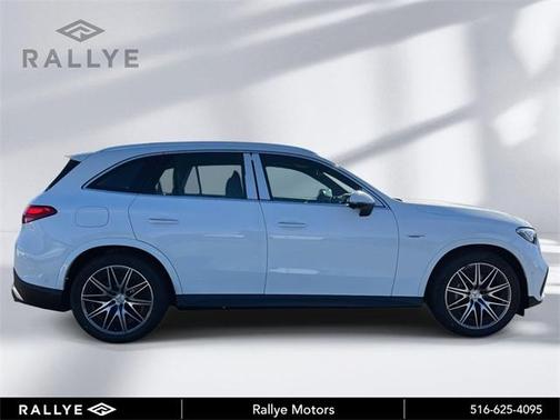 2025 Mercedes-Benz AMG GLC 63 S E Performance
