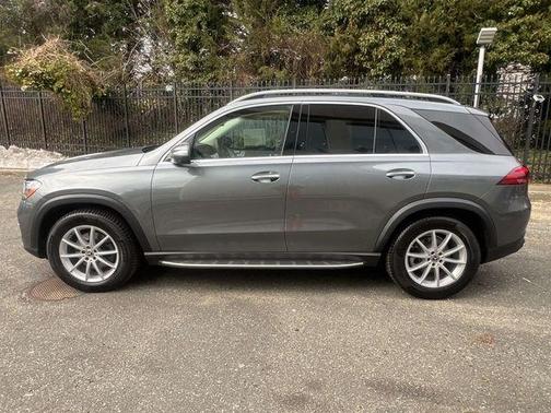 Selenite Gray Metallic 2024 Mercedes-Benz GLE 350 Base 4MATIC