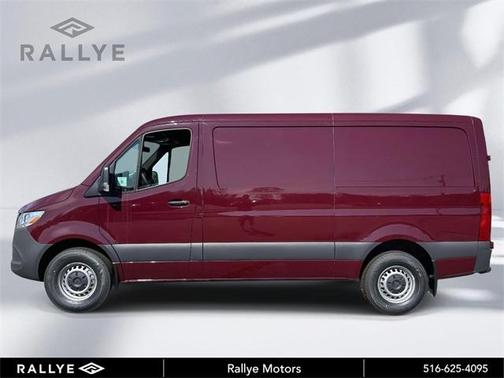 2025 Mercedes-Benz Sprinter 2500 Standard Roof