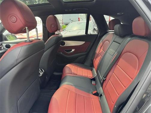 2022 Mercedes-Benz GLC 300 Base 4MATIC