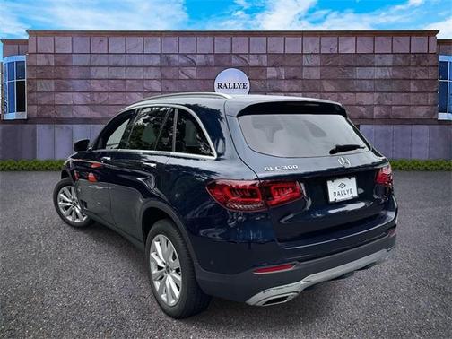 2021 Mercedes-Benz GLC 300 Base 4MATIC