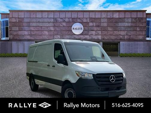 2025 Mercedes-Benz Sprinter 2500 Standard Roof