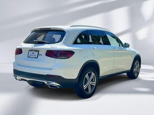 White 2022 Mercedes-Benz GLC 300 Base 4MATIC