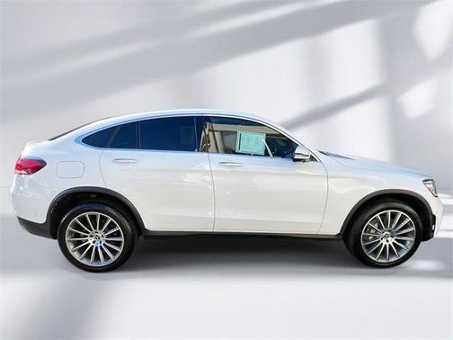 2022 Mercedes-Benz GLC 300 4MATIC Coupe