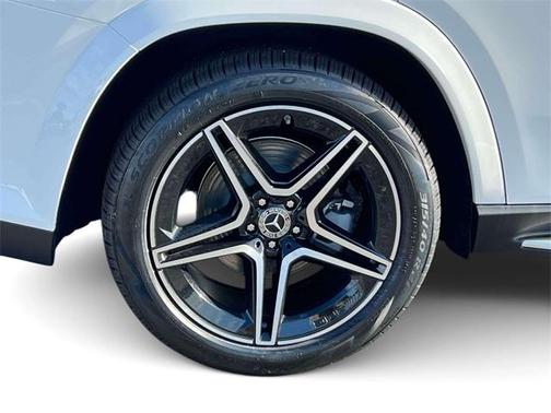 2026 Mercedes-Benz GLS 450 4MATIC