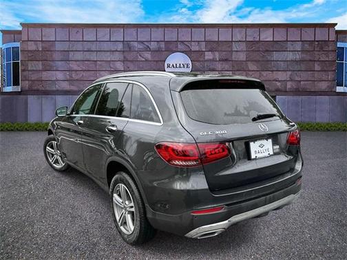 2021 Mercedes-Benz GLC 300 Base 4MATIC
