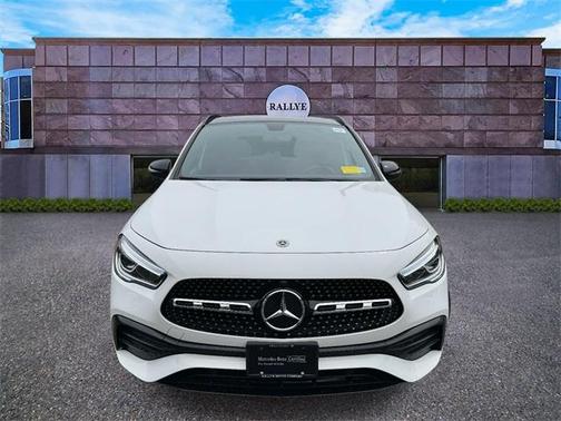 2021 Mercedes-Benz GLA 250 Base 4MATIC