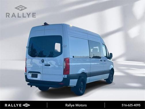2025 Mercedes-Benz Sprinter 2500 Standard Roof