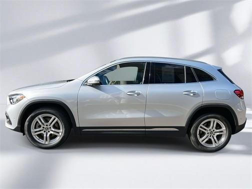 2023 Mercedes-Benz GLA 250 Base 4MATIC