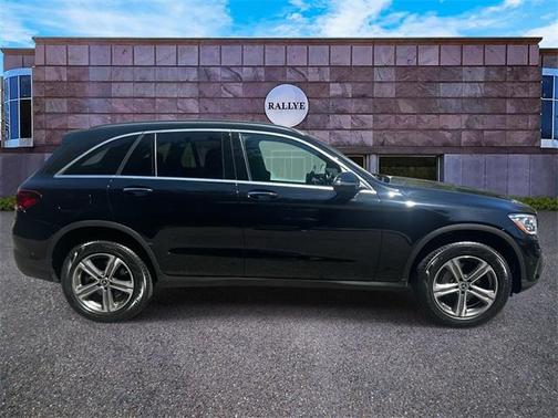 2022 Mercedes-Benz GLC 300 Base 4MATIC
