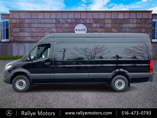 2025 Mercedes-Benz Sprinter 2500 High Roof
