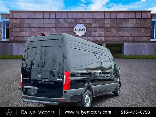 2025 Mercedes-Benz Sprinter 2500 High Roof