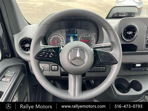 2025 Mercedes-Benz Sprinter 2500 High Roof
