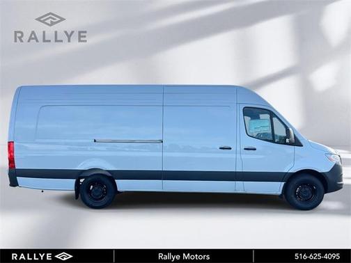 2026 Mercedes-Benz Sprinter 2500 170 WB