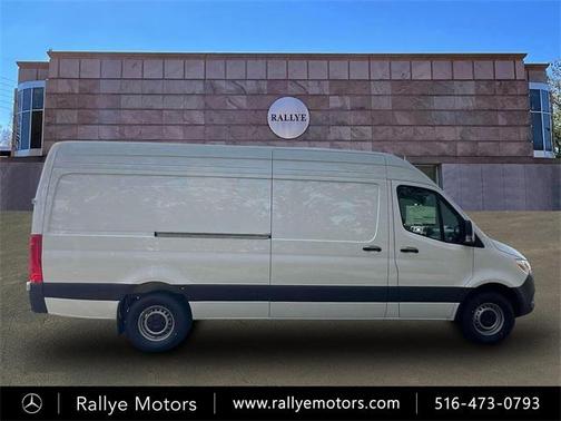 2025 Mercedes-Benz Sprinter 2500 High Roof